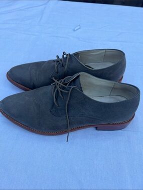 Nisolo James Oxford Slate Grey Suede Lace-Up Oxfords with Brown Stacked Heel